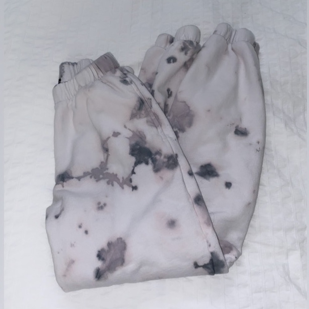 Brandy Melville Rosa Sweatpants